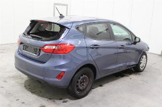 Ford Fiesta  picture 3