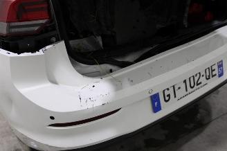 Volkswagen Golf  picture 21