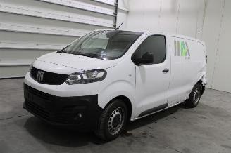 Damaged car Fiat Scudo  2023/8