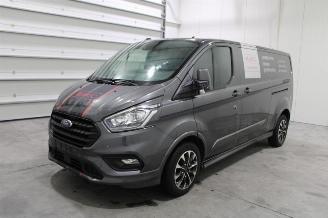 Vaurioauto  passenger cars Ford Transit  2022/1