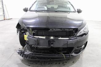 Peugeot 308  picture 6