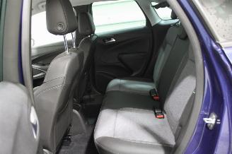 Opel Crossland X picture 10