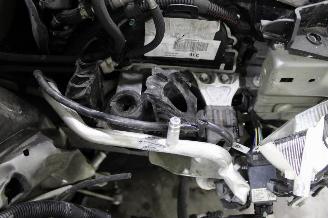 Peugeot 208  picture 21