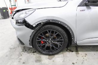 Ford Kuga  picture 5