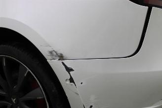 Tesla Model 3  picture 9