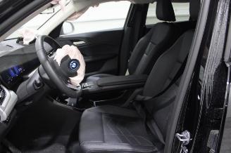 BMW iX2  picture 10
