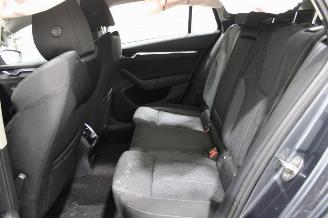 Skoda Octavia  picture 10