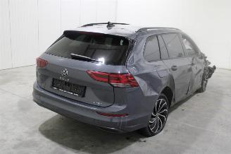 Volkswagen Golf  picture 3