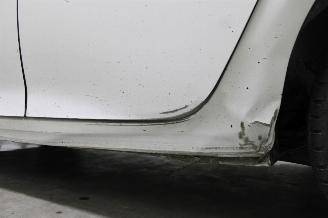 Peugeot 208  picture 20