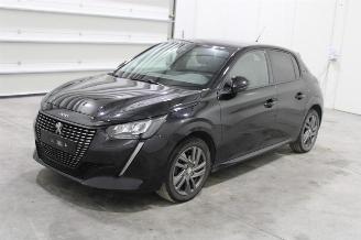 Damaged car Peugeot 208  2023/1