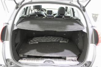 Peugeot 2008  picture 22