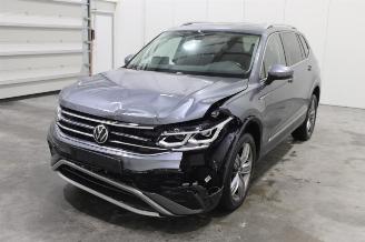Voiture accidenté Volkswagen Tiguan Allspace 2022/11
