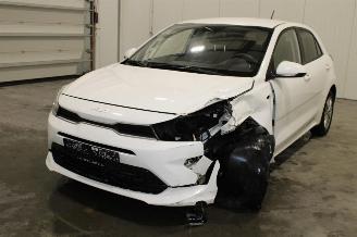 Coche accidentado Kia Rio  2021/9