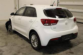 Kia Rio  picture 4