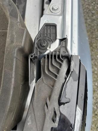 Land Rover Range Rover Velar  picture 25