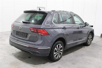 Volkswagen Tiguan  picture 3