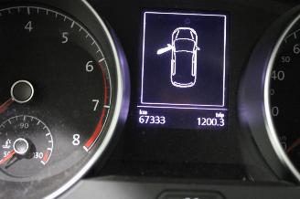 Volkswagen Golf  picture 12