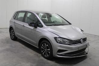 Volkswagen Golf  picture 2