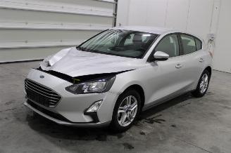 krockskadad bil auto Ford Focus  2021/10