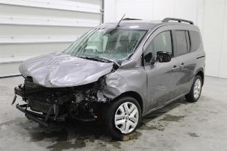 Auto incidentate Renault Kangoo  2022/12