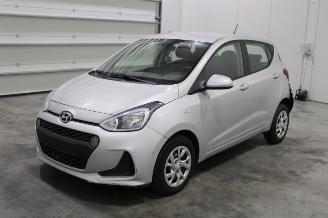 Schadeauto Hyundai I-10 i10 2019/1