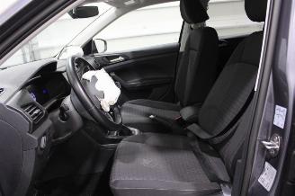 Volkswagen T-Cross  picture 10