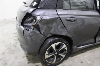 Suzuki Swift  picture 8