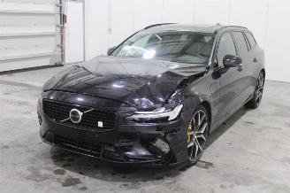 Vaurioauto  passenger cars Volvo V-60 V60 2024/6