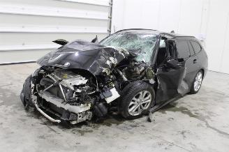 Vrakbiler auto BMW 3-serie 320 2021/3