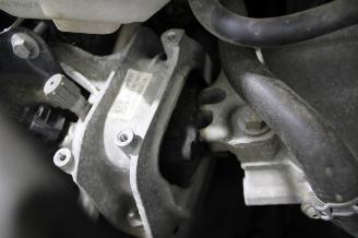 Volkswagen T-Roc  picture 22