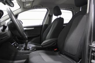 BMW 2-serie 216 picture 10