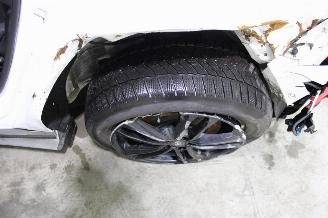 Hyundai Ioniq  picture 8