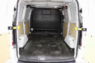 Ford Transit Custom  picture 18