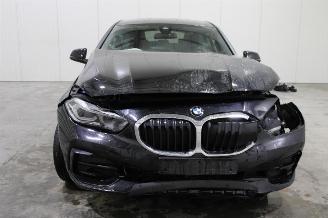 BMW 1-serie 116 picture 23