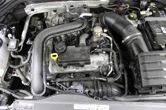 Volkswagen Golf  picture 14