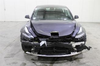 Tesla Model 3  picture 5