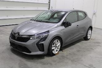 Coche accidentado Renault Clio  2024/2