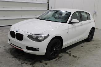 skadebil auto BMW 1-serie 114 2015/3