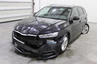 Autoverwertung Skoda Octavia  2021/5
