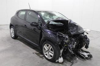 Renault Clio  picture 2
