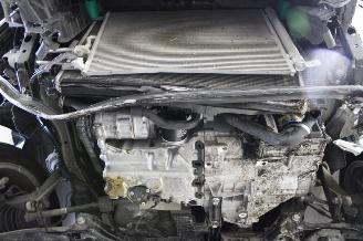 Volkswagen Golf  picture 17