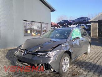 Auto da rottamare Volkswagen Golf Golf VIII Variant (GC5), Combi, 2020 2.0 TDI BlueMotion 16V 2022/8