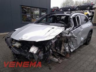 Coche siniestrado Mercedes GLA GLA (H247), SUV, 2020 1.3 200 Turbo 16V 2022
