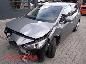 Vrakbiler auto BMW 2-serie 2 serie Active Tourer (U06), MPV, 2021 218i 1.5 TwinPower Turbo 12V 2024/1