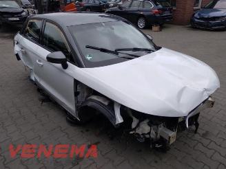Audi A1 A1 Sportback (8XA/8XF), Hatchback 5-drs, 2011 / 2018 1.4 TFSI ACT 16V picture 3