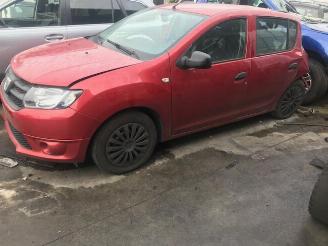 Coche siniestrado Dacia Sandero BENZINE - 55KW - 1149CC 2014/7