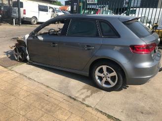 Uttjänta bilar auto Audi A3 DIESEL - 100KW - 2000CC - 6VIT 2016/5
