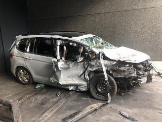 Autoverwertung Volkswagen Touran DIESEL - 1600CC - 85KW  - EURO6C 2019/2