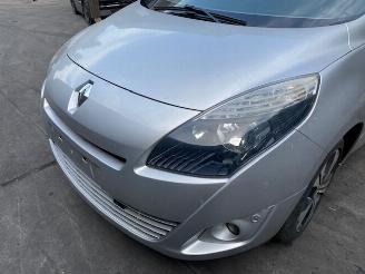 Sloopauto Renault Scenic 1600CC - 96KW - DIESEL 2011/1