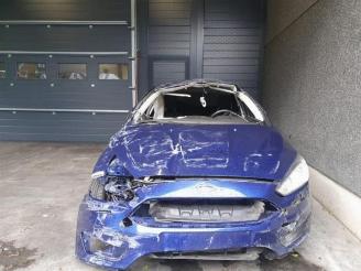 Uttjänta bilar auto Ford Focus  2015